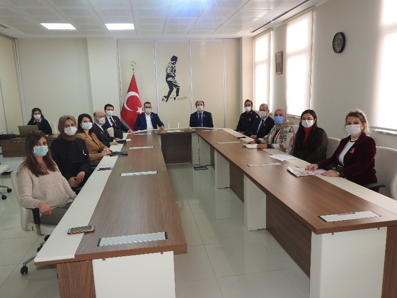 KADINA ŞİDDETE HAYIR !