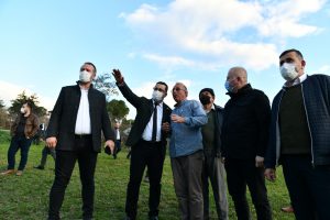 EVİ YANAN MUHTARA YARDIM ELİ