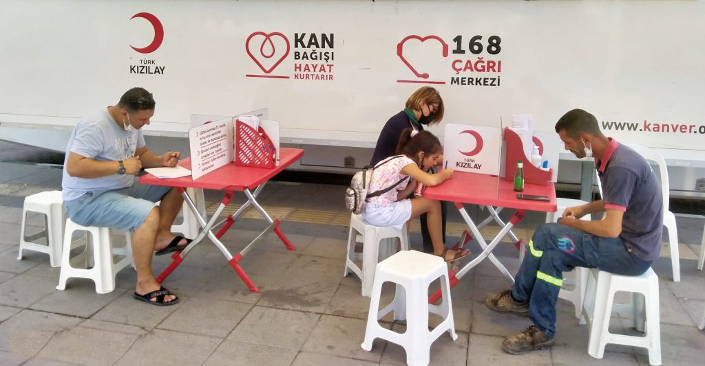 KAN BAĞIŞ MARATONU SÜRÜYOR