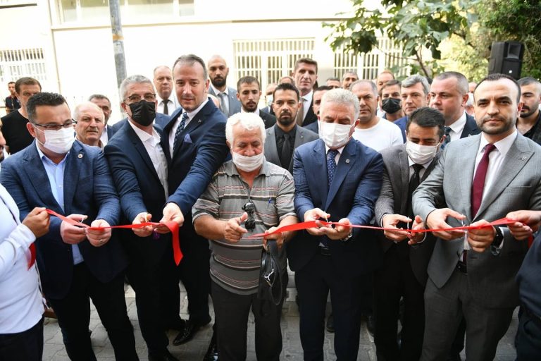 MHP’NİN İRTİBAT OFİSİNE RESMİ AÇILIŞ
