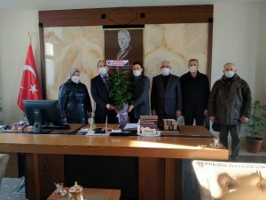 ORTA MAHALLE GÖNÜLLERE DOKUNUYOR