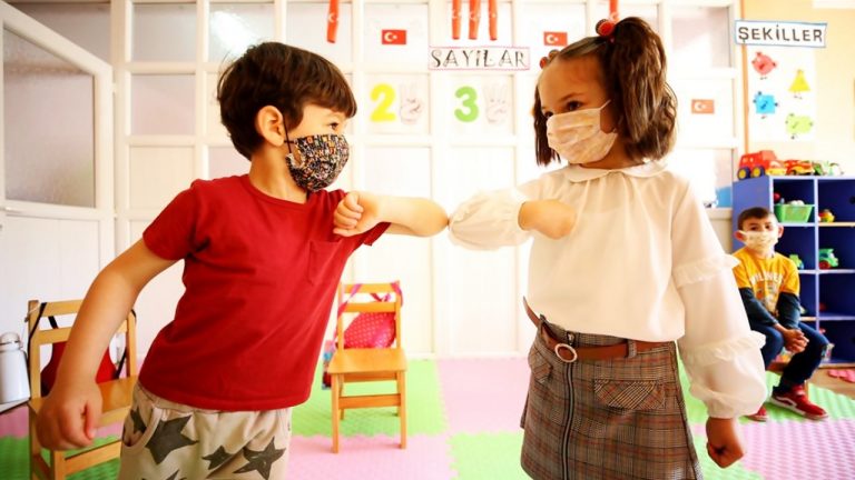 YÜZ YÜZE EĞİTİMDE TAM DOZ AŞI TAVSİYESİ