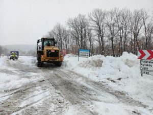 BEYAZ ESARETE GEÇİT YOK