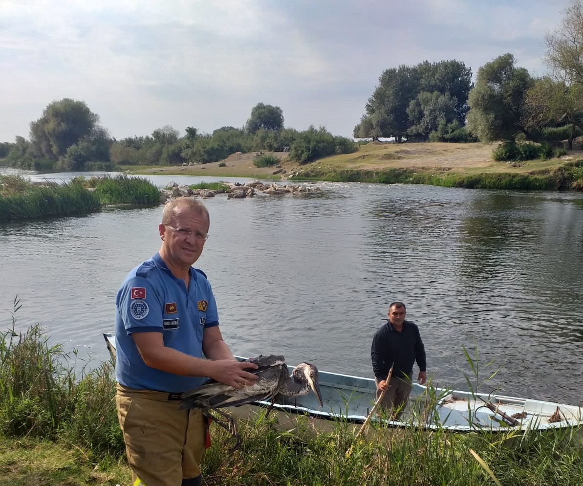 DERE ORTASINDA BALIKÇIL OPERASYONU