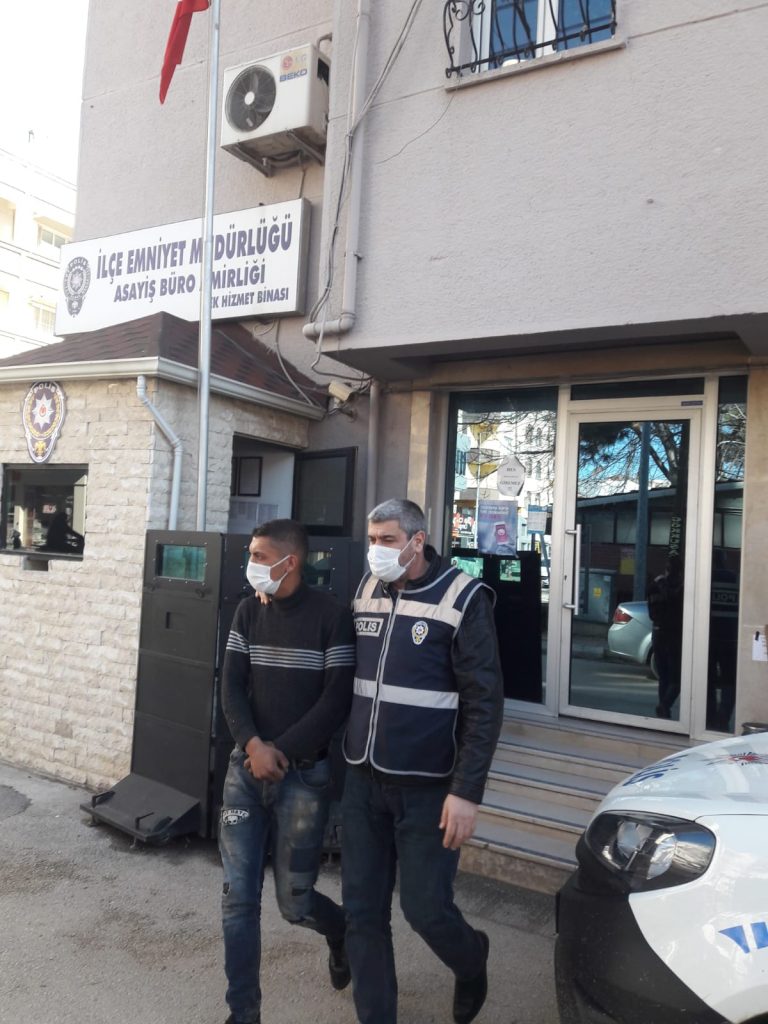 RÖGAR KAPAĞI HIRSIZLIĞINA GÖZALTI