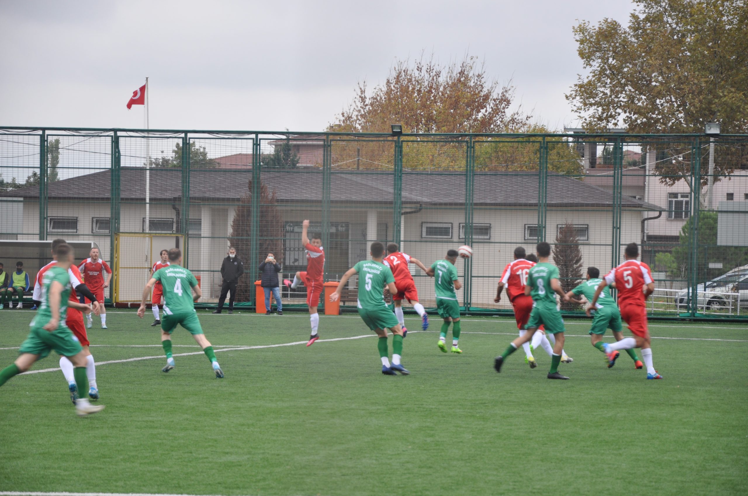 AMATÖRDE ÜÇ GALİBİYET BİR YENİLGİ