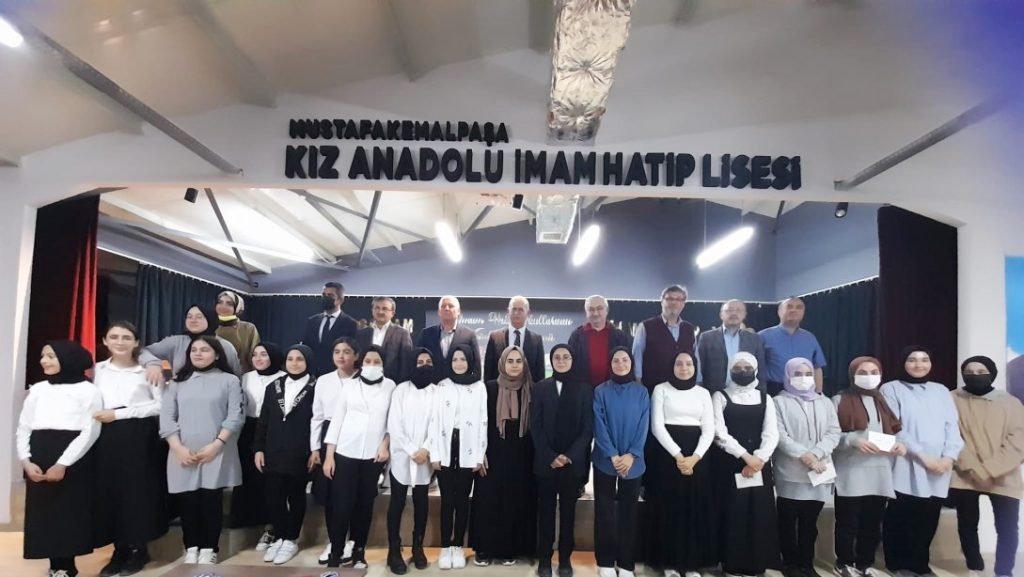 İMAM HATİPLİLER HAFTASI KUTLANDI