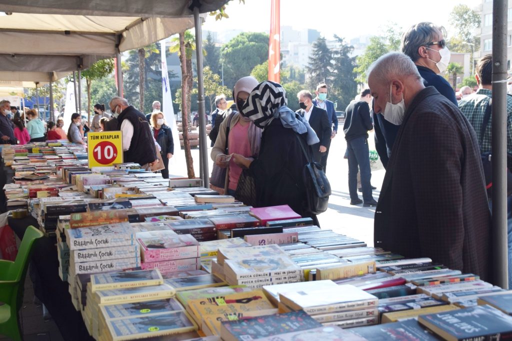 KİTAP GÜNLERİ İLGİ GÖRÜYOR