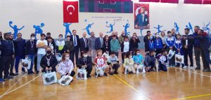 MASA TENİSİNDE HEYECANLI TURNUVA