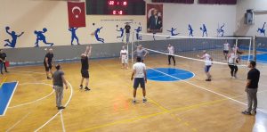 FİLENİN ÖĞRETMENLERİ