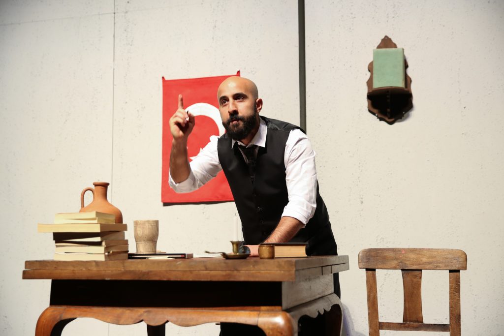 İSTİKLAL YOLU’NA BÜYÜK ALKIŞ