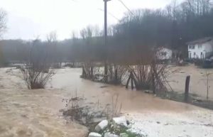 KIRSALI YAĞMUR VURDU