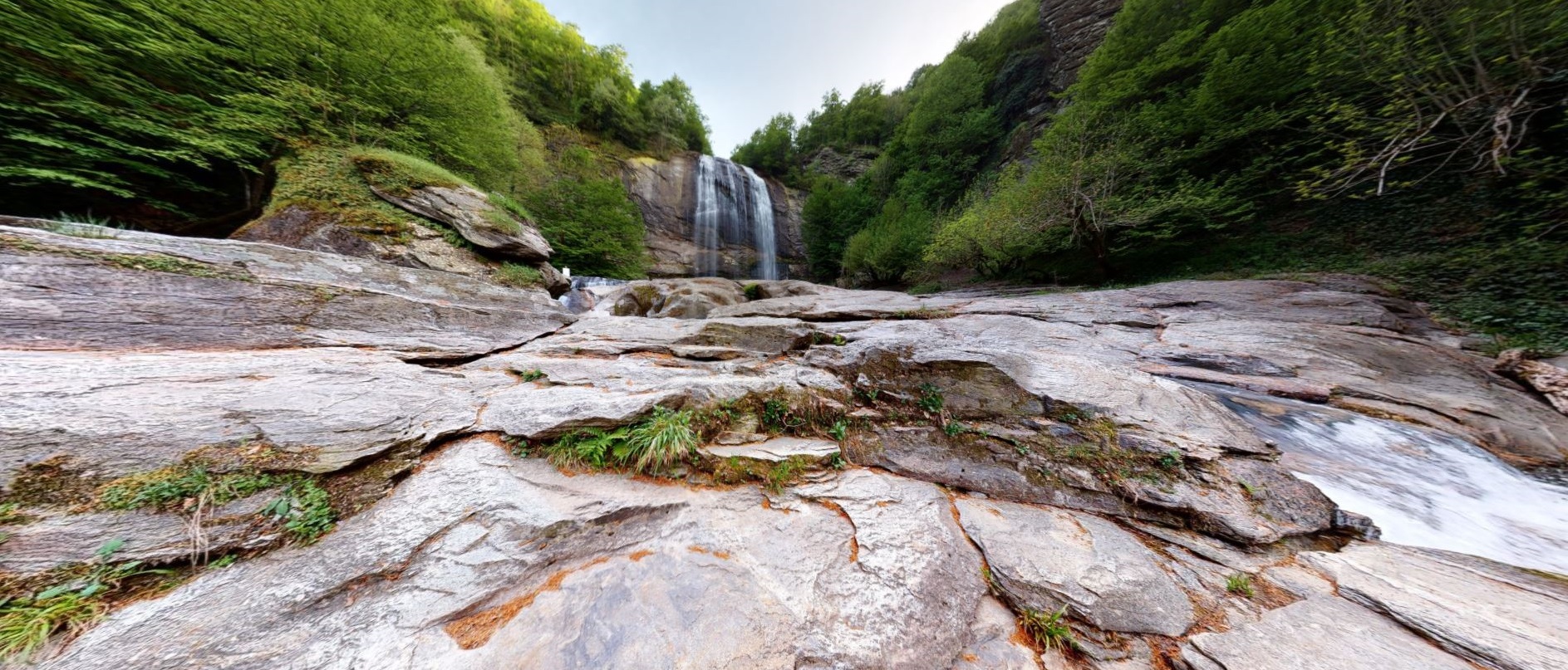 SUUÇTU ŞELALESİ SANAL ORTAMDA