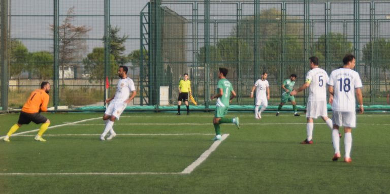 YALINTAŞ GÜLDÜ, ÇIRPAN RAKİPSİZ