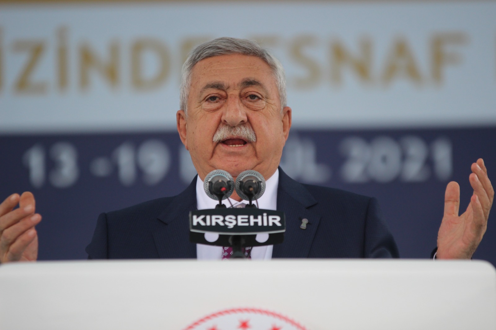 ‘BAĞ-KUR MAĞDURİYETİ YAŞAYAN ESNAF UNUTULMAMALI’