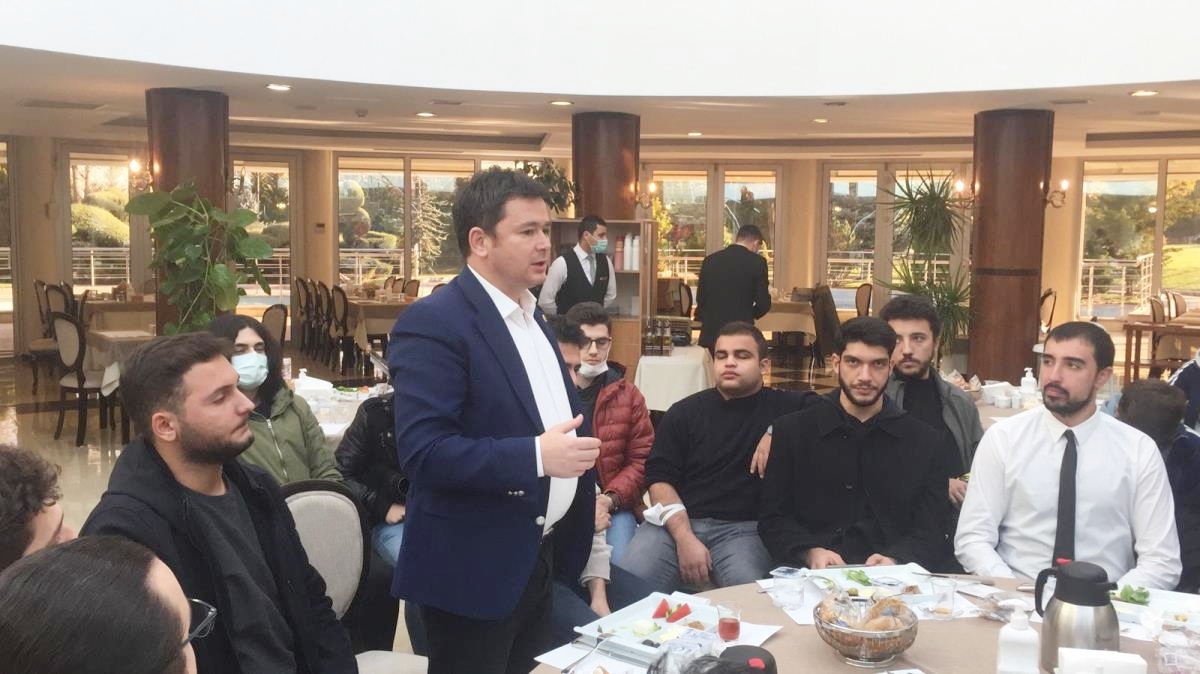 ‘ÖĞRENCİ KREDİLERİ ARTTIRILMALI’