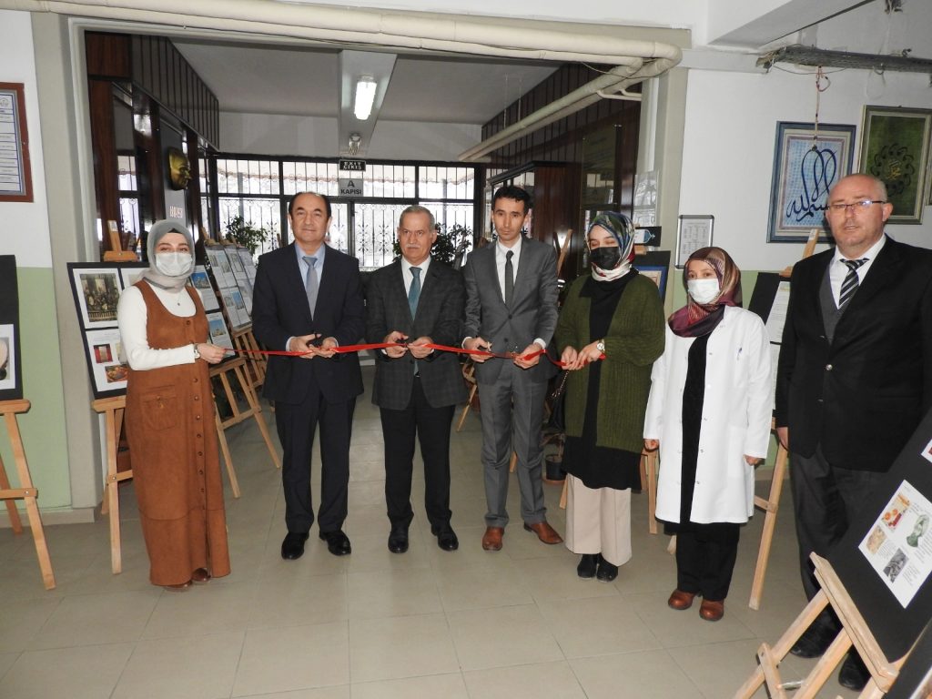 AİHL’DEN İSLAM MEDENİYETİ SERGİSİ