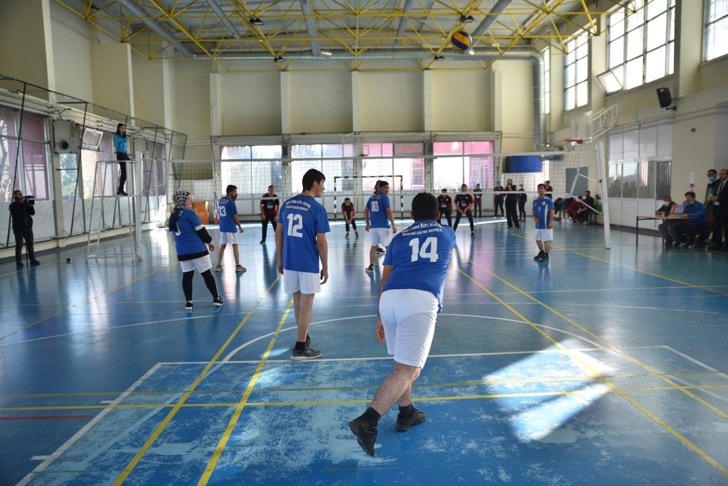 BU TURNUVANIN KAYBEDENİ YOK