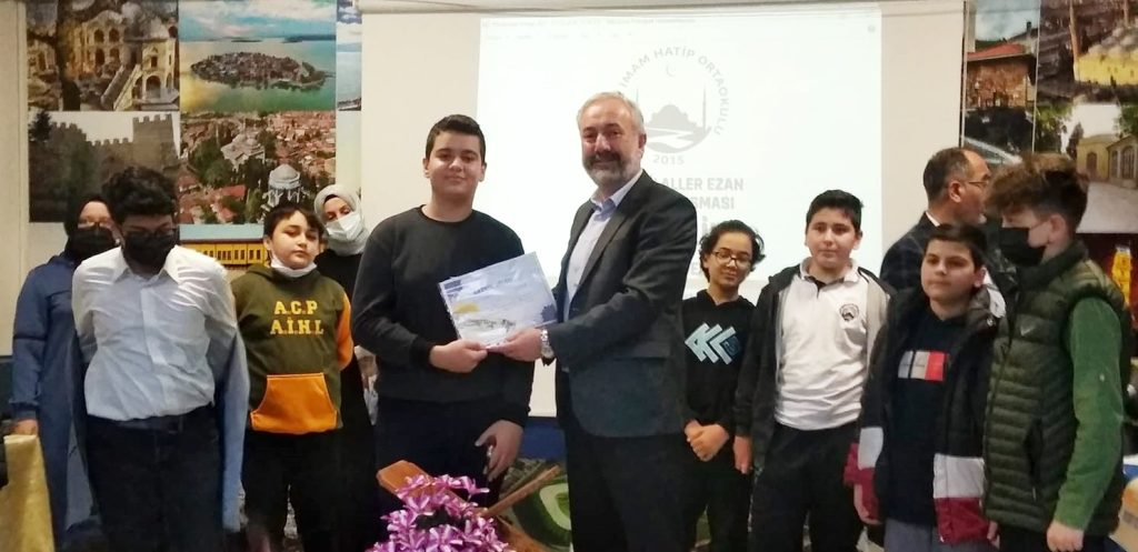 EN GÜZEL EZANI ‘EREN’ OKUDU