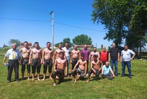 GÜREŞÇİLER YENİ SEZONA HAZIR