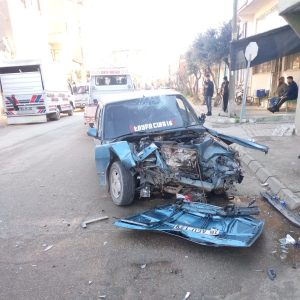 PARK HALİNDEKİ ARACA ÇARPTI