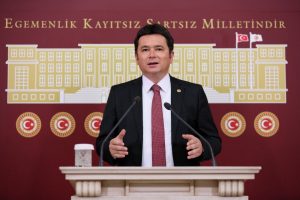 ‘İLAÇ SIKINTISI BÜYÜYOR’