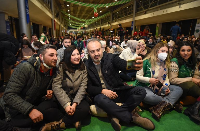 BURSA İÇİN GÖNÜLLER BİR OLDU