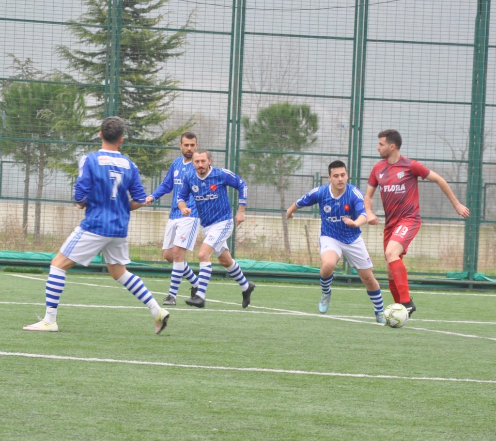 ROMAN VE ÇIRPAN ÜZDÜ, YALINTAŞ GÜLDÜ