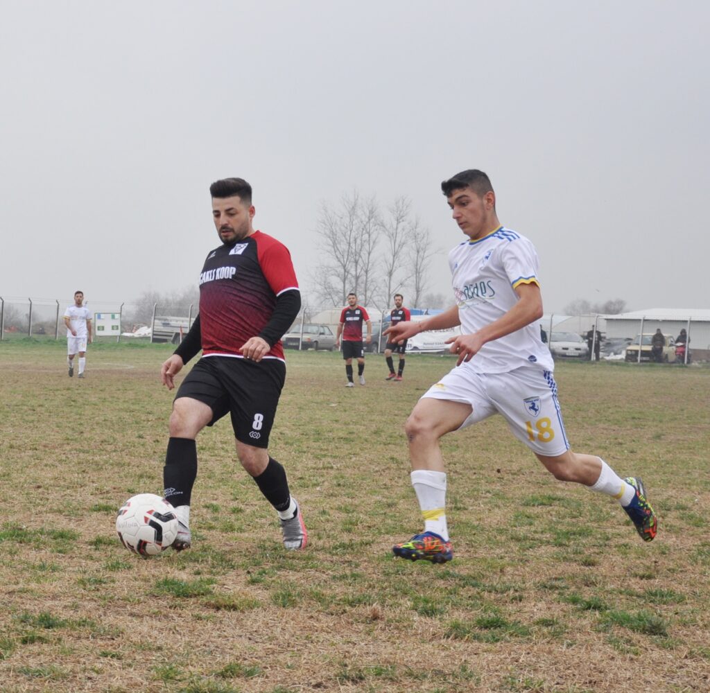 ŞAMPİYONLUK KUPASI SAHİBİNİ BULUYOR