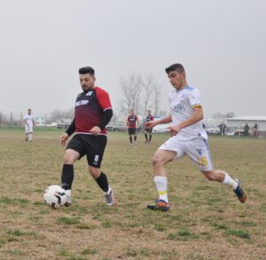 ŞAMPİYONLUK KUPASI SAHİBİNİ BULUYOR