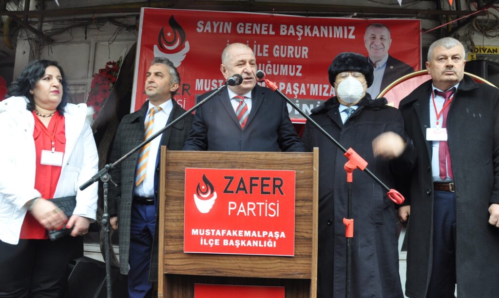 ÖZDAĞ’DAN ‘ZAFER’ KONGRESİ