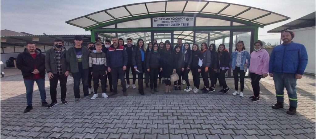 GERİ DÖNÜŞÜM PROJESİNE GENÇLERDEN TAM DESTEK