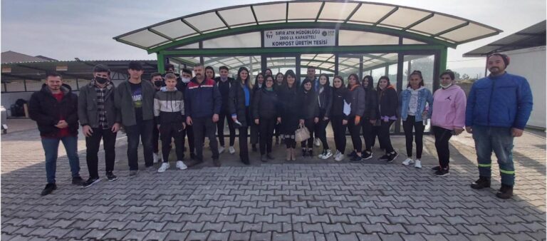 GERİ DÖNÜŞÜM PROJESİNE GENÇLERDEN TAM DESTEK