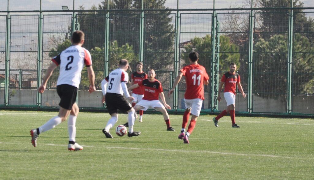 YALINTAŞ SALDIRACAK, ROMAN BEKLEYECEK