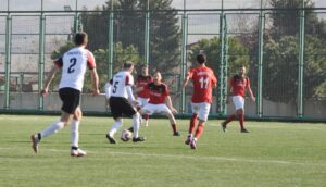 YALINTAŞ SALDIRACAK, ROMAN BEKLEYECEK