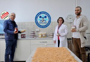 YÜKSEKOKULDA TARLADAN SOFRAYA DOĞAL ÜRETİM