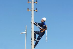 94 MAHALLEDE ELEKTRİK KESİNTİSİ