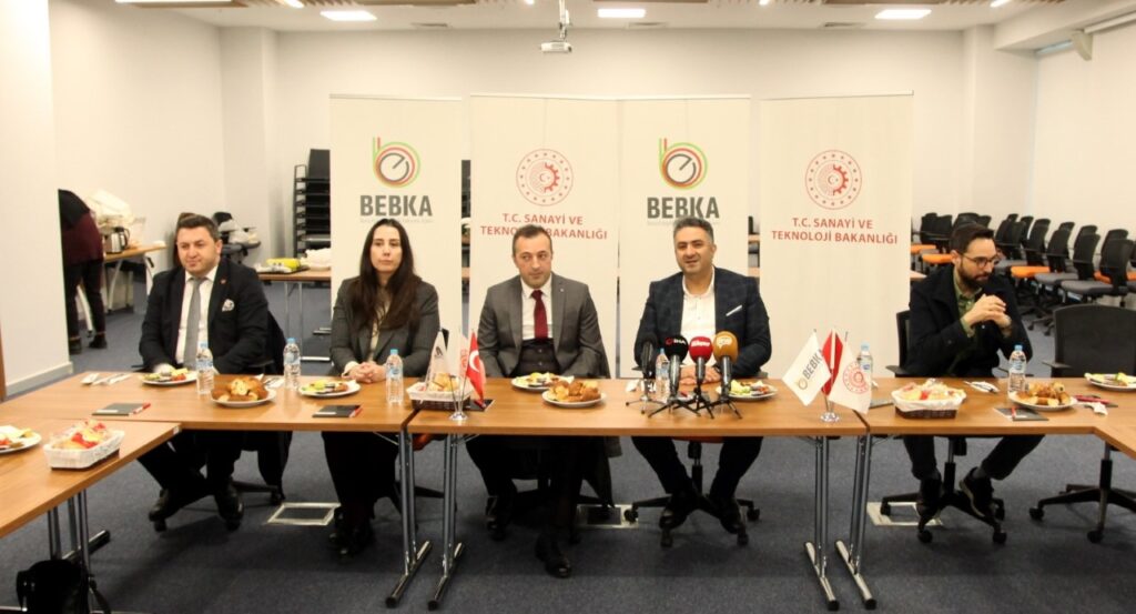 BEBKA’DAN KALKINMAYA GENÇLİK AŞISI