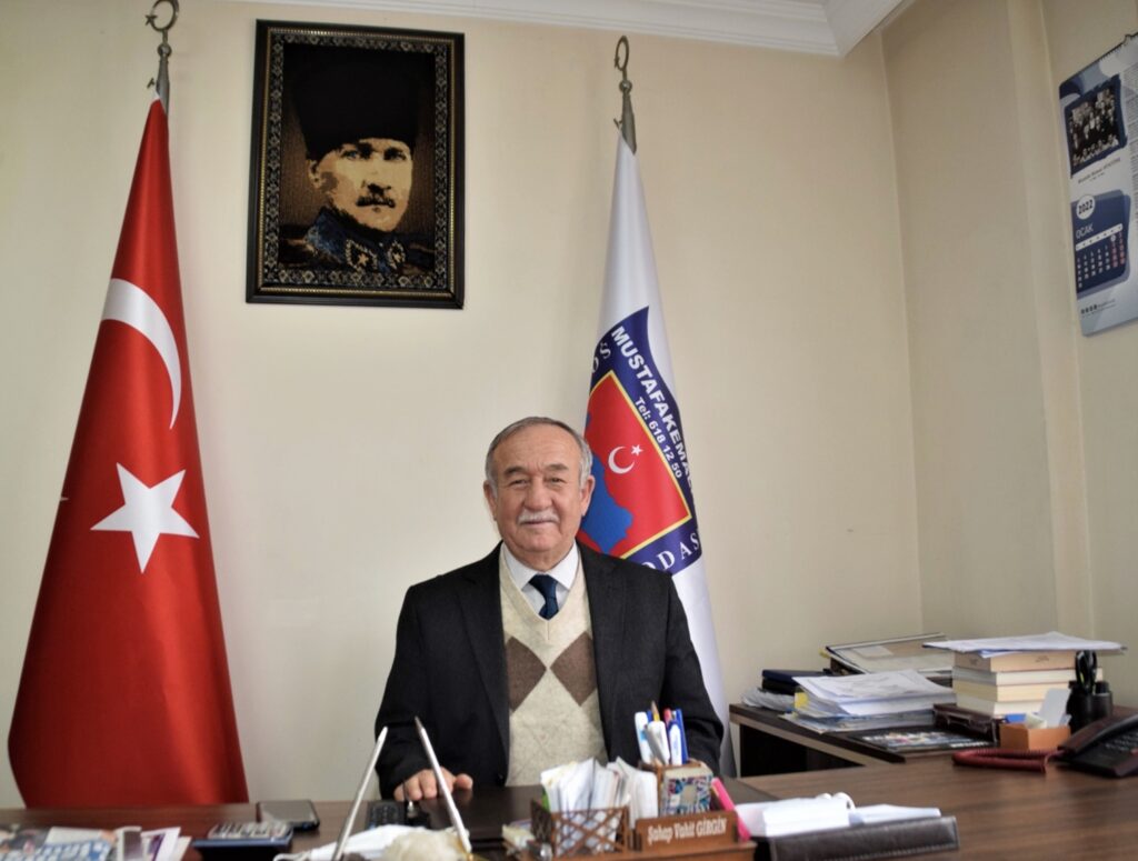 GİRGİN’DEN KAMYONCU VE S PLAKA ÇIKIŞI