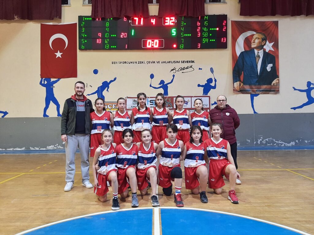 KIZLARDAN İYİ BAŞLANGIÇ