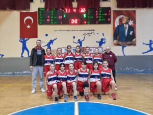 KIZLARDAN İYİ BAŞLANGIÇ