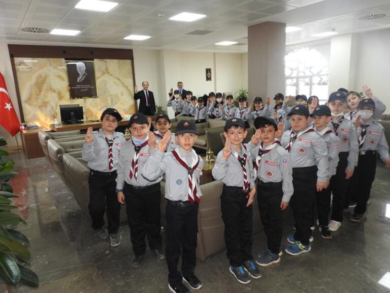 KÜÇÜK İZCİLERDEN ALTINTAŞ’A ZİYARET