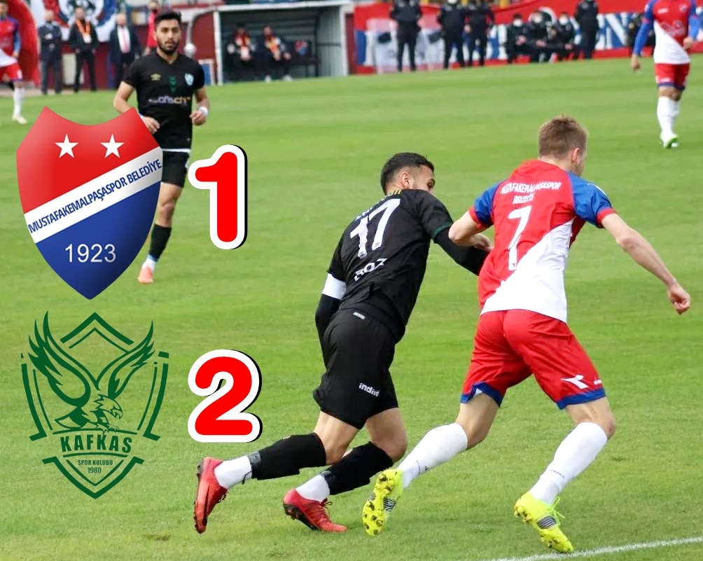 PAŞA ATEŞLE OYNUYOR