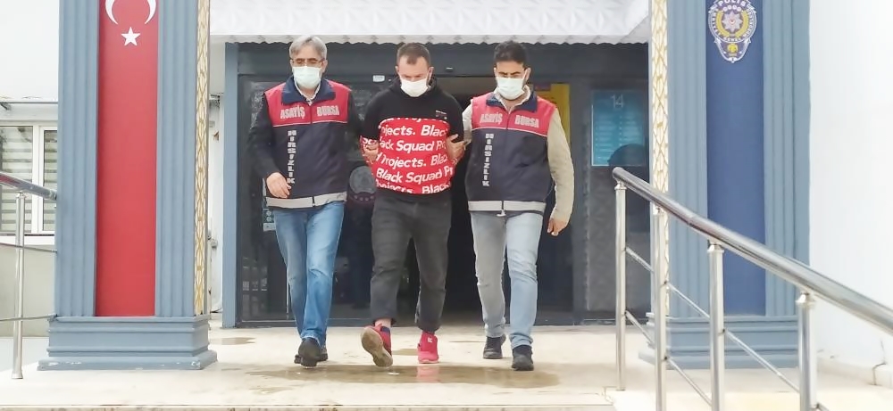 SABAH DÜKKÂN, AKŞAM BANKA SOYDU