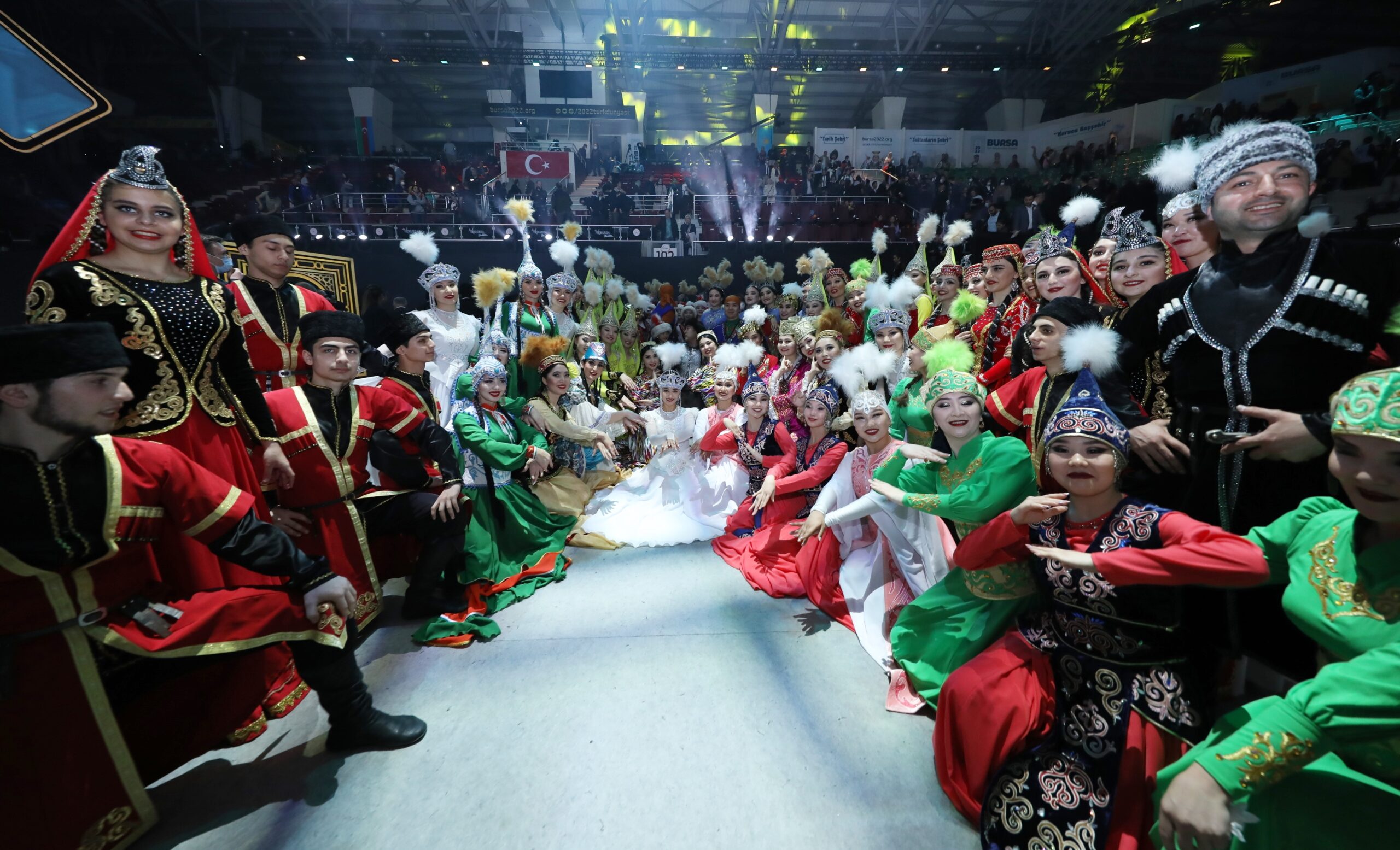 TÜRK DÜNYASININ SESİ BURSA’DAN YÜKSELDİ