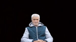 AYRİZ HOCA HAKKA YÜRÜDÜ