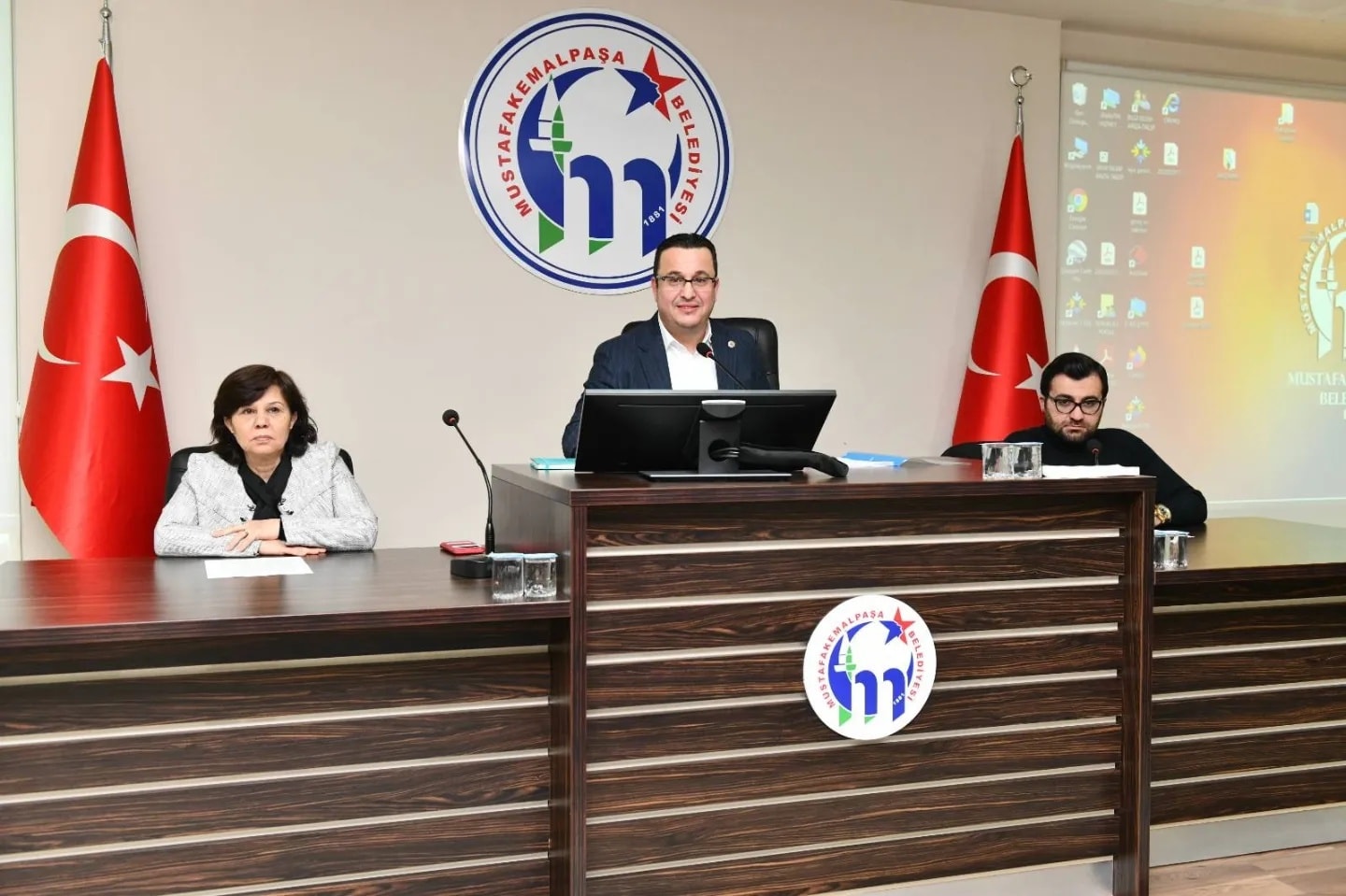 MECLİSTE 10 MADDELİK GÖRÜŞME BUGÜN YAPILACAK