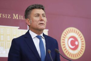 HAYVANCILIKTA KRİZ DERİNLEŞİYOR