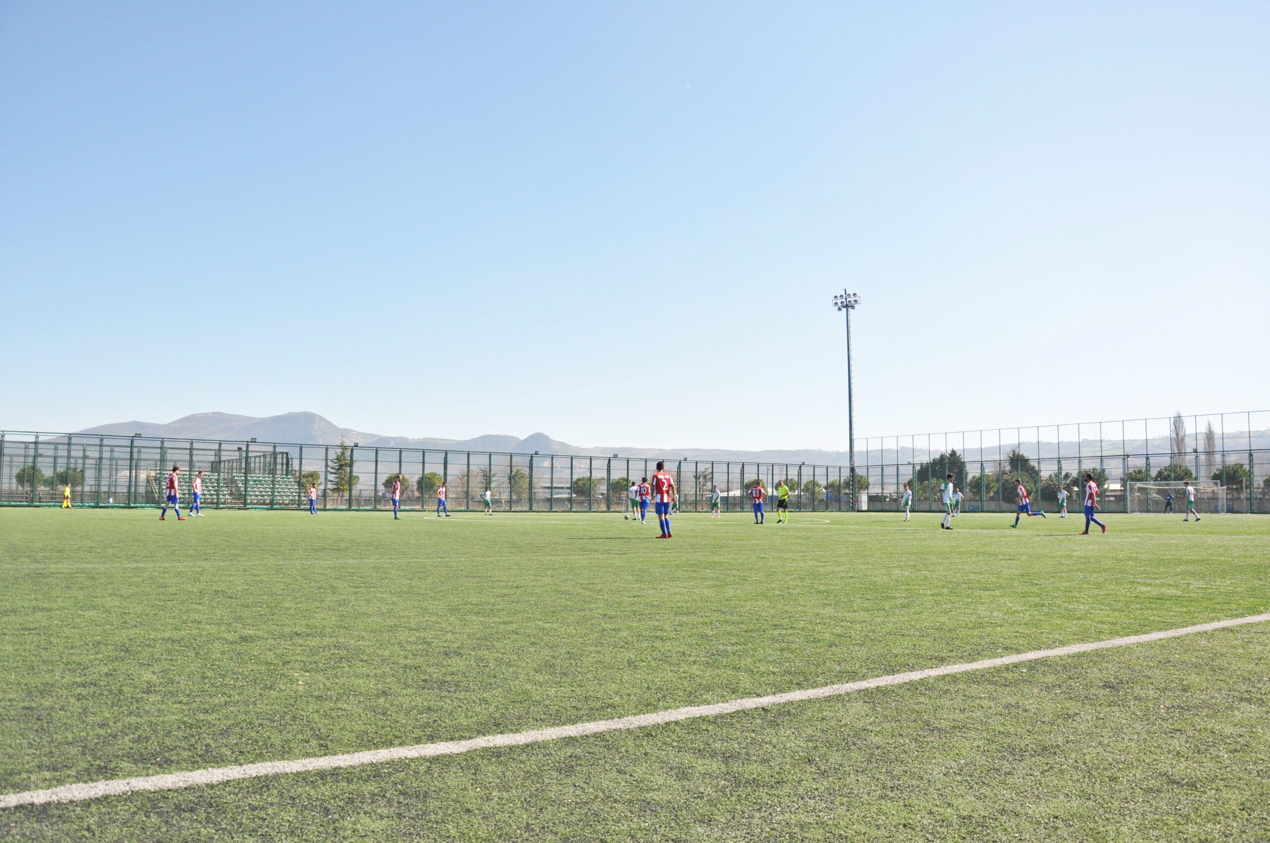 KÜMEDE UZATMALAR OYNANIYOR