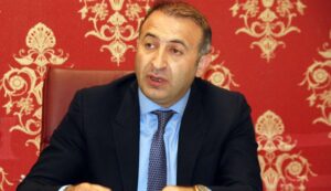 TÜKETBİR’DEN ‘HAYVANLARINIZI KESTİRMEYİN’ TEPKİSİ